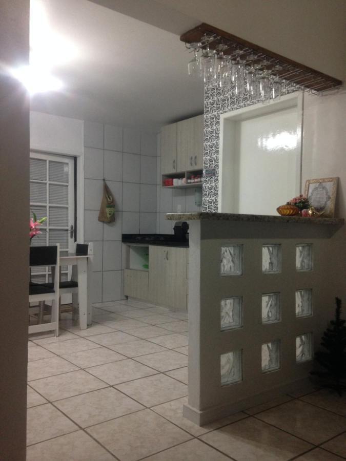Charmoso Apto Com Clima De Casa Em Canasvieiras Florianópolis Exterior foto